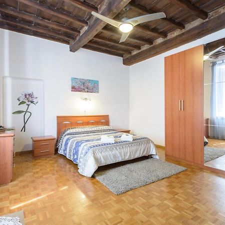 Casa Tua A Monti Apartment Rome Ruang foto