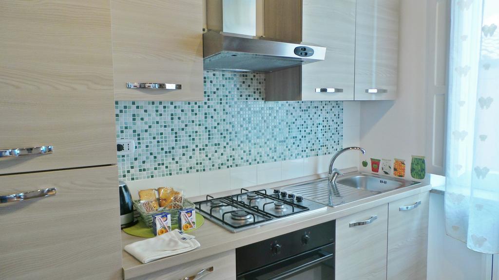 Casa Tua A Monti Apartment Rome Bagian luar foto