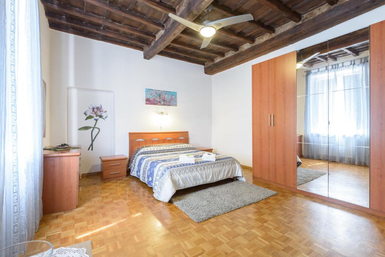 Casa Tua A Monti Apartment Rome Ruang foto